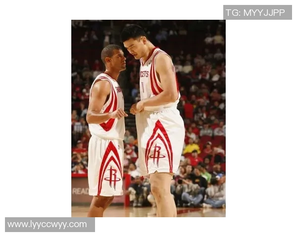 姚明回忆学习经历与成长之路的启示与反思