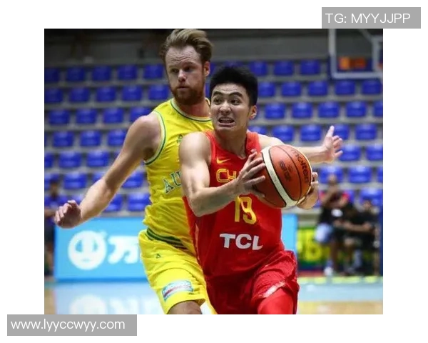 姚明躺床上思考篮球生涯与未来发展规划的深刻反思