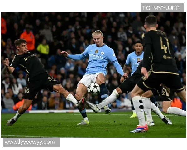 欧冠激战巴萨与曼城互交白卷红牌争议引发全场热议