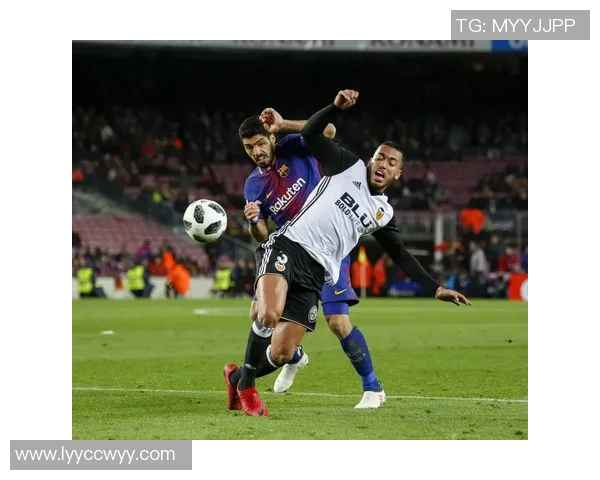 国王杯激战莱比锡与巴萨平局绝杀瞬间引发全场狂欢战术解析 国王杯激战莱比锡与巴萨平局绝杀瞬间引发全场狂欢战术解析