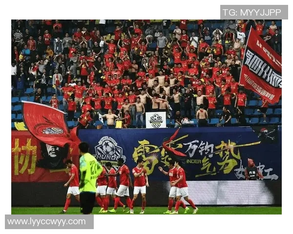 西甲激战利物浦逆转曼联神扑时刻点燃全场激情赛后深度解析